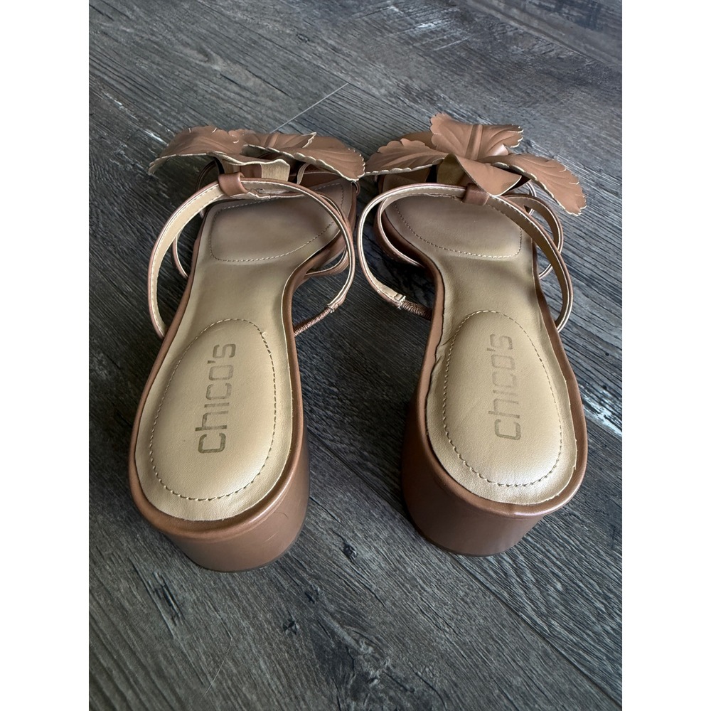 Chicos 9 Pia Leafy Block‎ Heel Tan Brown Slip On Mule Sandals Floral Appliqué - Picture 5 of 9
